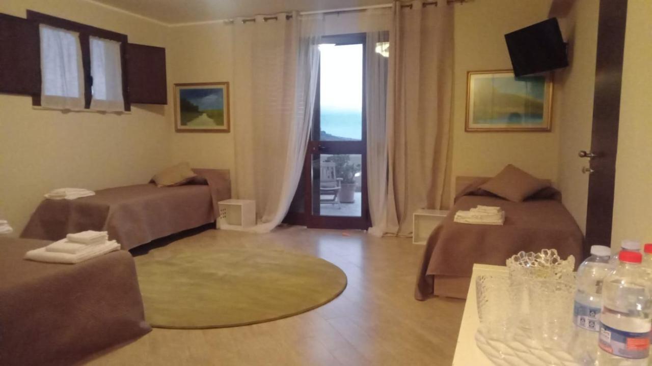 Raggi Di Sole Bed & Breakfast Custonaci Exterior photo