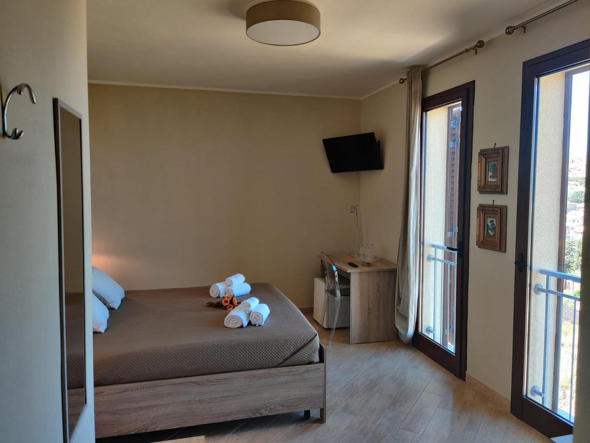 Raggi Di Sole Bed & Breakfast Custonaci Room photo